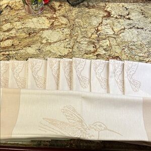 Elegant Cream Hummingbird Napkins New and Never Used; 10 Large Size (22” by 22”)